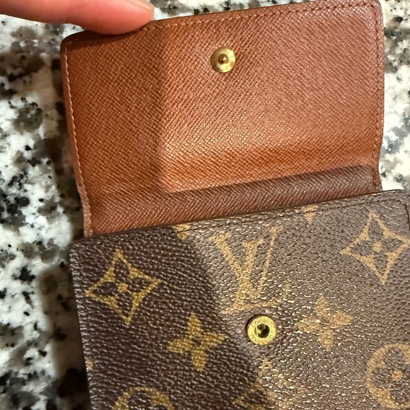 Louis Vuitton Brown Monogram Wallet - Picture 4 of 11